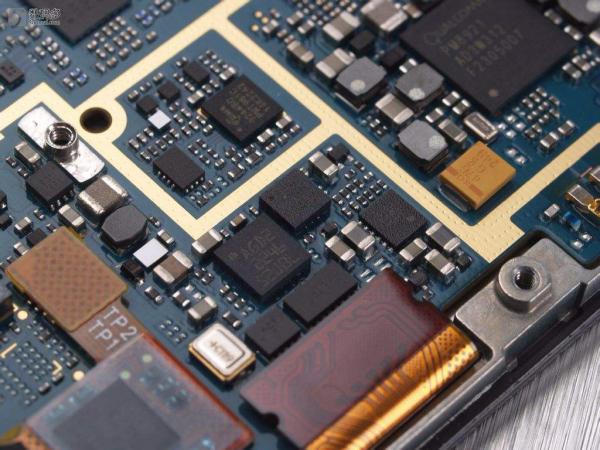 上門回收（Renesas）芯片：藍(lán)牙模塊、WiFi模組、多協(xié)議模塊、RF放大器